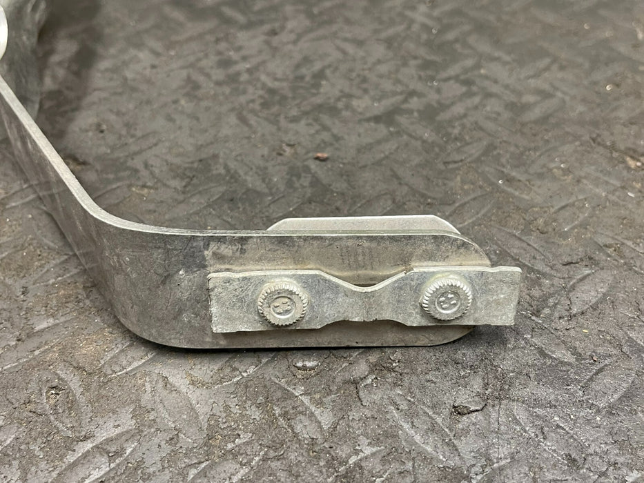 2017 MERCEDES C63S AMG COUPE C205 EXHAUST BRACKET OEM