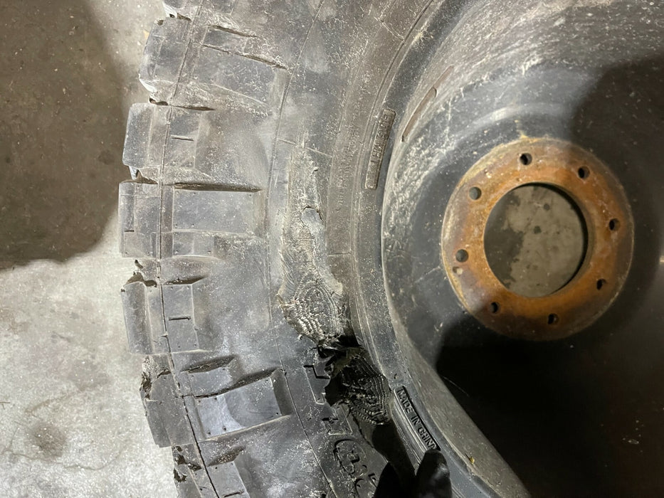 2017-2019 FORD F350 DRW REAR INNER STEEL WHEEL RIM TIRE *TIRE IS SHOT*