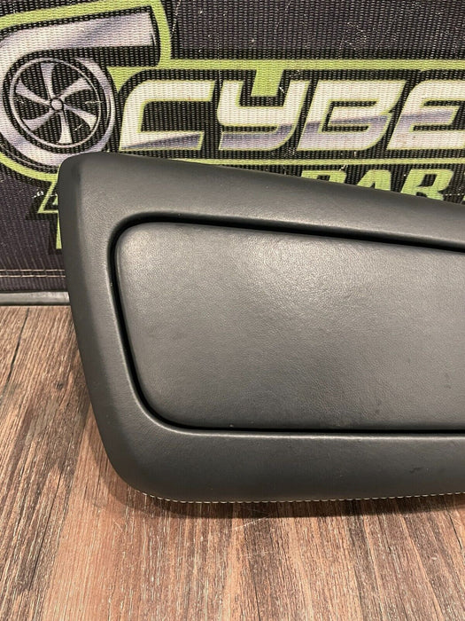 2017-18 AUDI R8 PLUS SPYDER CENTER CONSOLE LID W CUP HOLDER ARM REST OEM