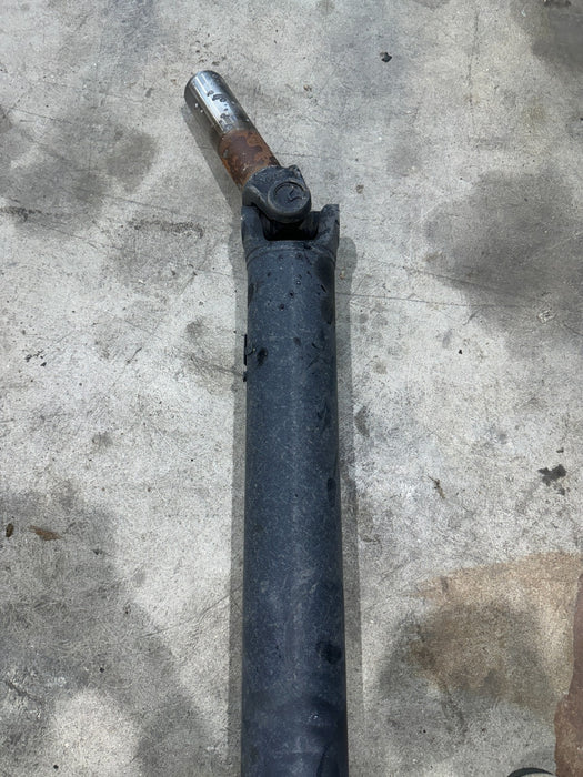 2017-2019 FORD F250 F350 SUPERDUTY 6.7L DIESEL REAR DRIVESHAFT OEM HC3Z 4602 AR