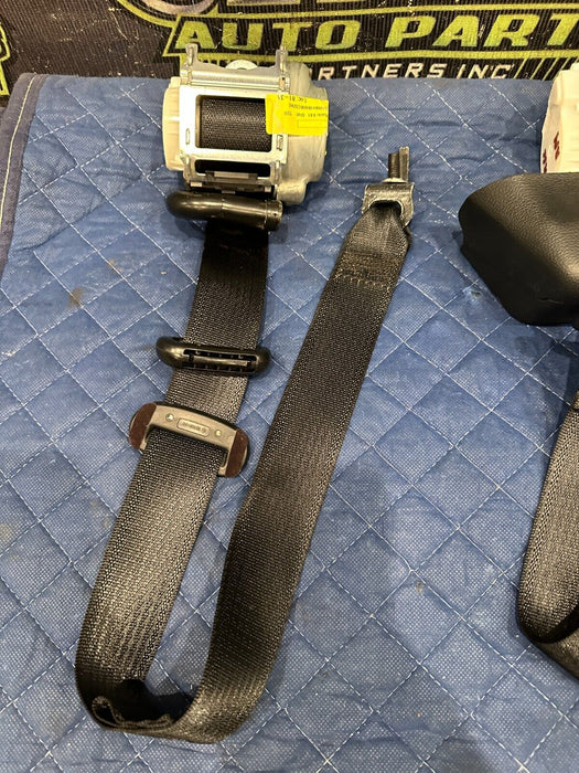 2020 2021 2022 FORD F250 F350 F450 PLATINUM REAR RIGHT LEFT SEATBELTS BLACK OEM