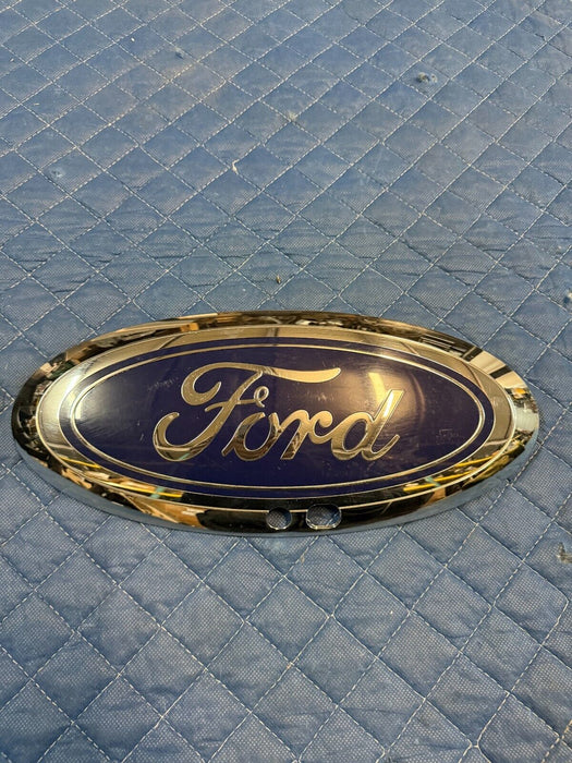 2017 2018 2019 FORD F350 F450 DUALLY PLATINUM GRILLE EMBLEM OEM HC3B 8B262 BE