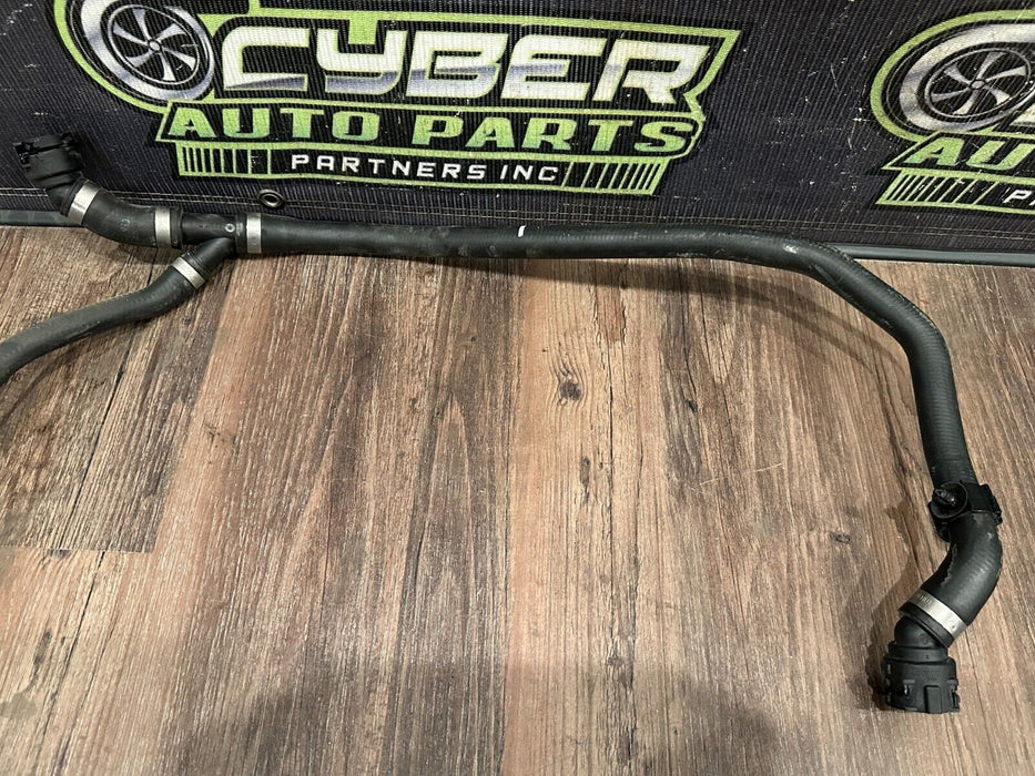 2020 BMW M4 F82 RADIATOR RIGHT COOLANT HOSE OEM 17-12-2-284-691