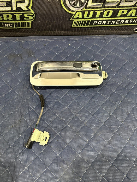 2017-2019 FORD F250 F350 FRONT LEFT DOOR HANDLE METALLIC WHITE (UG) OEM