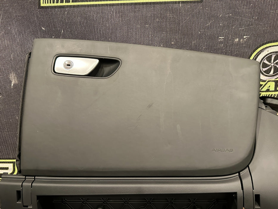 2021 AUDI R8 GLOVE BOX STORAGE COMPARTMENT ASSEMBLY OEM *FLAWS SEE PICS*