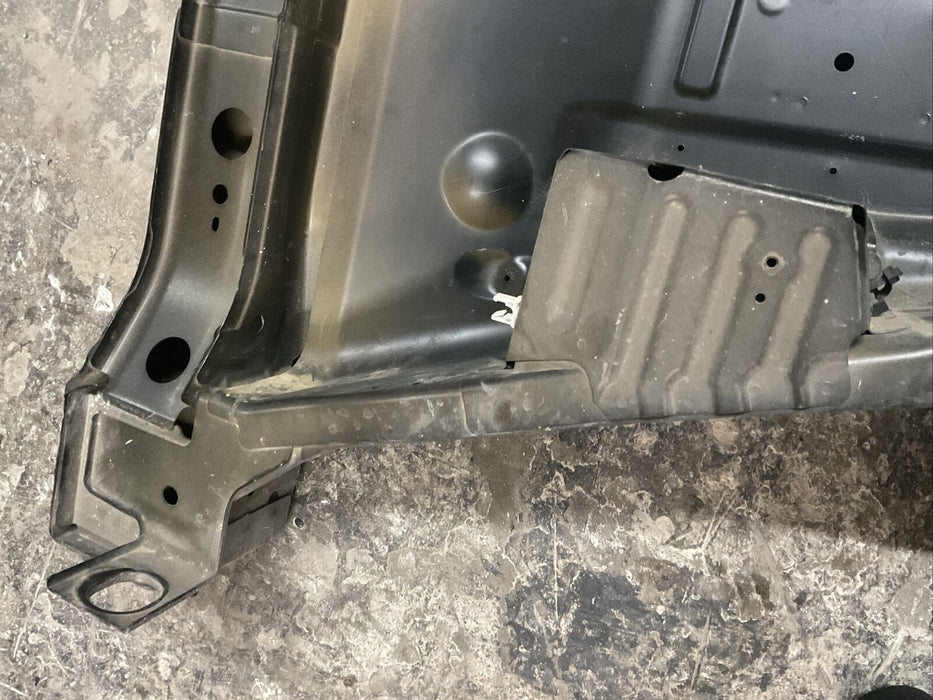 2016-2019 NISSAN TITAN XD FRONT RIGHT RH FRAME RAIL END APRON PILLAR CUT OEM