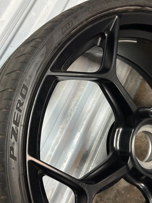 LAMBORGHINI HURACAN EVO CENTER LOCK FRONT REAR WHEELS RIMS 4T0601017AT ~SCUFFS~