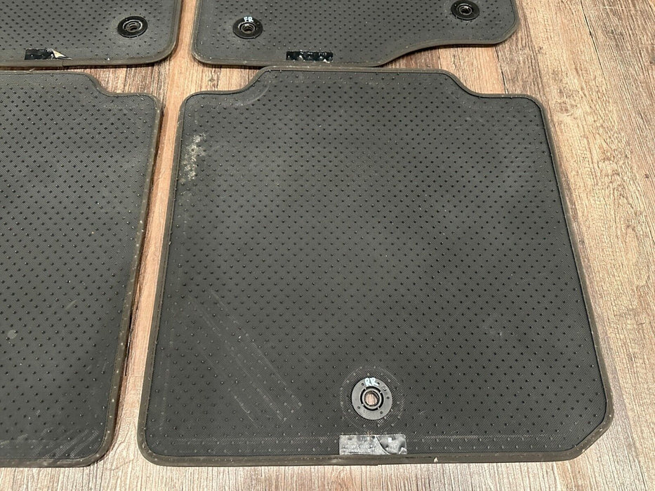 2020 LINCOLN NAVIGATOR FRONT REAR FLOOR MAT SET OEM *STAINS/WEAR/READ*