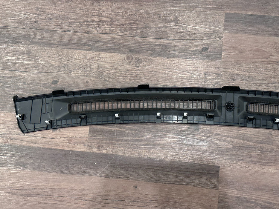 2017 NISSAN TITAN XD RESERVE DASH DASHBOARD DEFROST VENT TRIM PANEL OEM