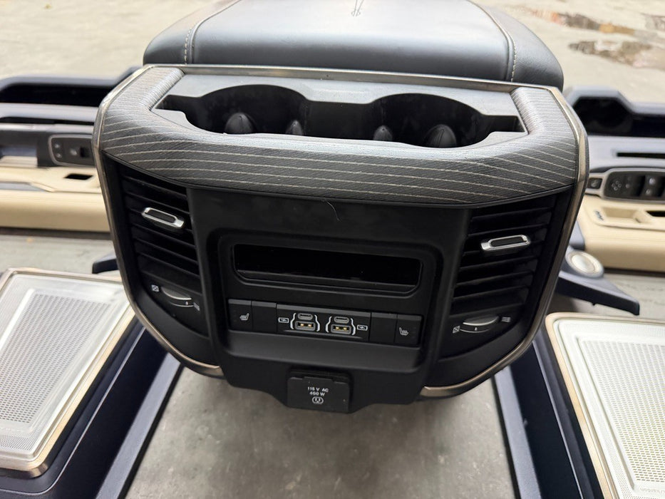 2022 RAM 2500 3500 MEGA CAB LIMITED FRONT REAR SEATS CENTER CONSOLE DOOR PANELS