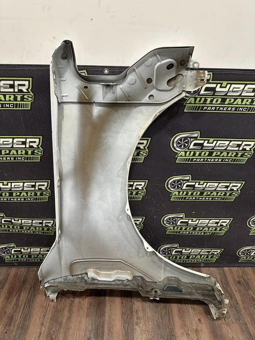 2017 2019 FORD F250 F350 FRONT LEFT FENDER OEM METALLIC WHITE (UG) *READ*
