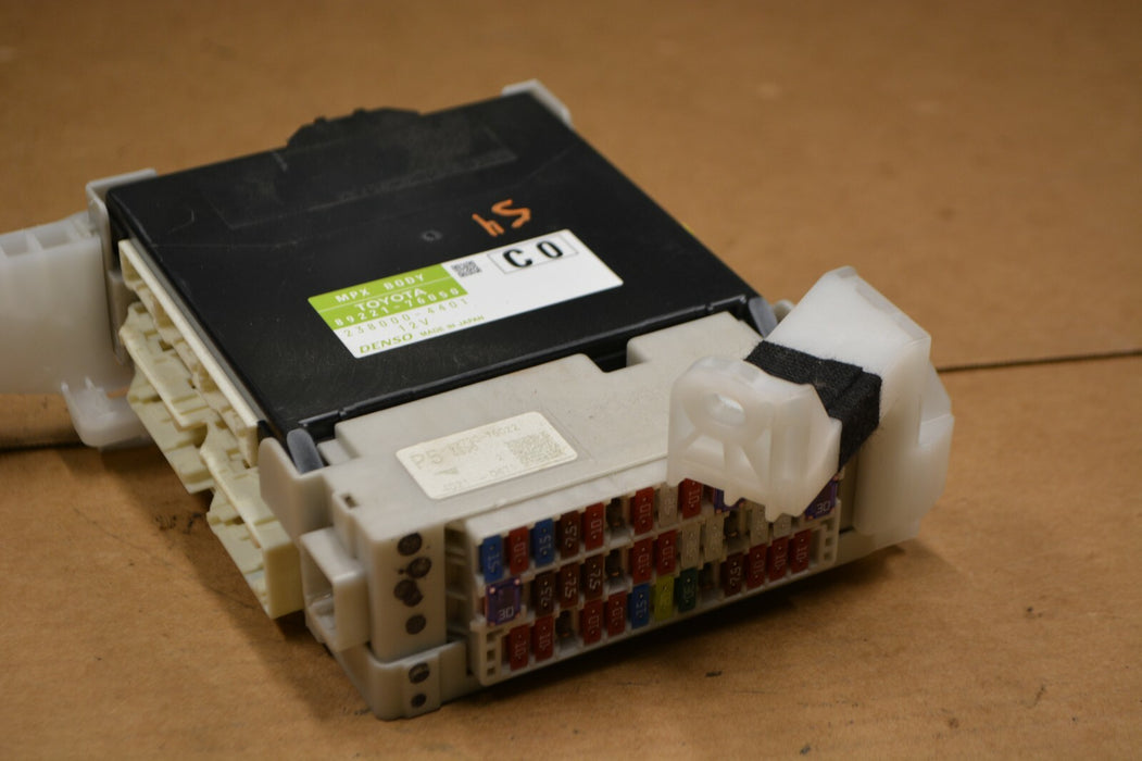 2014 LEXUS CT200H MULTIPLEX NETWORK COMPUTER MODULE W/ FUSE BOX OEM 89221-76050