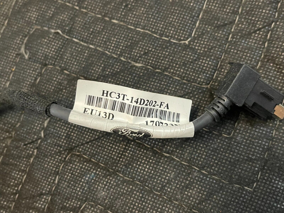 2017-2020 FORD F250 F350 ANTENNA CABLE OEM (HC3T-14D202-FA)