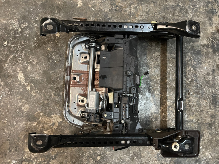 2017-2019 FORD F250 F350 F450 DRIVER LEFT SEAT BOTTOM FRAME MOTORIZED OEM