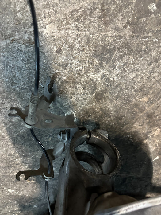 2020 BMW M4 HERITAGE EDITION F82 OEM FRONT RIGHT SPINDLE KNUCKLE SUSPENSION