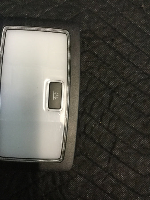 2015 LEXUS RC-F OVERHEAD CONSOLE DOME LIGHT OEM Lot 46