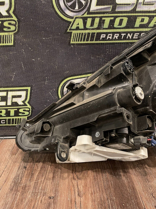 2018 NISSAN 370Z NISMO FRONT RIGHT BLACK HOUSING HEADLIGHT OEM SLIGHT SUN DAMAGE