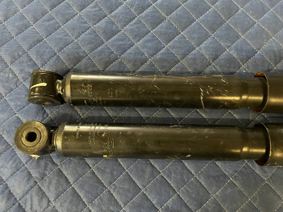 2021 FORD F450 DIESEL SUPERDUTY FRONT STRUT SHOCKS SET OEM 300 MILES