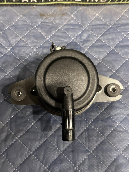 2015 JAGUAR F TYPE R POWER STEERING RESERVOIR OEM EX53 3F908 AA