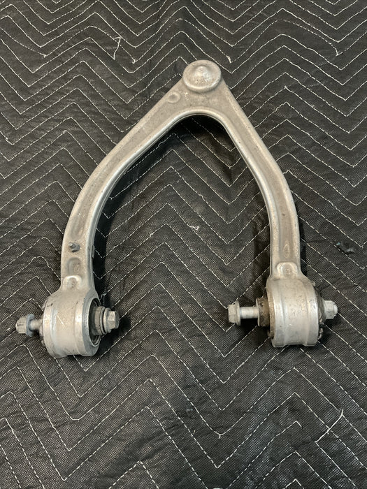 2014 MERCEDES S550 FRONT RIGHT UPPER CONTROL ARM WISHBONE OEM W222