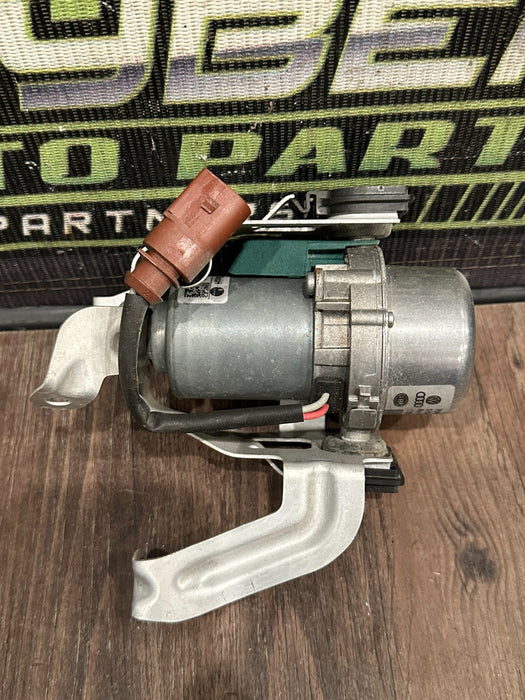 2017 AUDI R8 POWER BRAKE BOOSTER PUMP OEM 8E0 927 317K