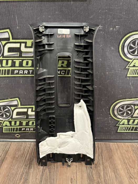 2017-2019 FORD F250 F350 F450 RIGHT UPPER B PILLAR TRIM OEM *FLAWS 2-4*