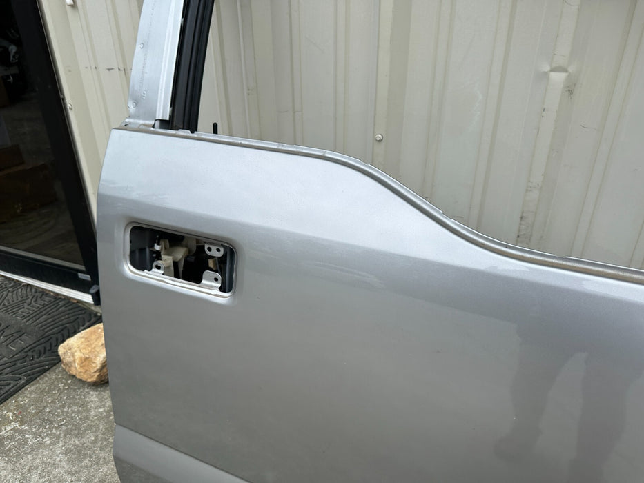 2020 FORD F250 F350 F450 FRONT PASSENGER RIGHT DOOR SHELL CREW CAB SILVER (JS)