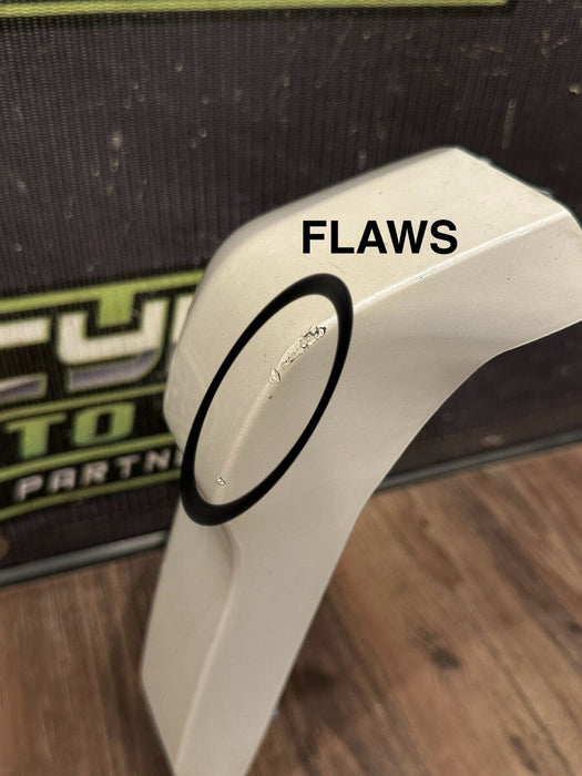 2017-2019 FORD F250 F350 LEFT CAB CORNER TRI COAT (UG) OEM *SLIGHT DAMAGE #8*