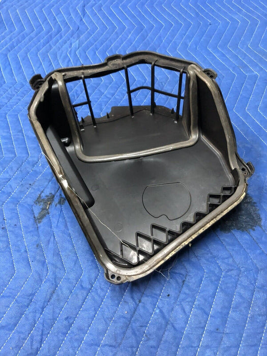 2011 BMW 550i F10 5 SERIES UPPER HOUSING BLOWER COVER 64-11-9-216-222 9216222