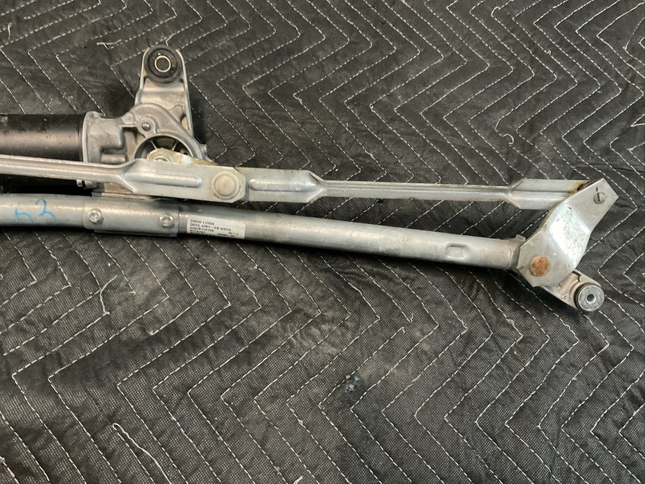 2016 NISSAN TITAN XD FRONT WINDSHIELD WIPER MOTOR OEM 28800-EZ00A