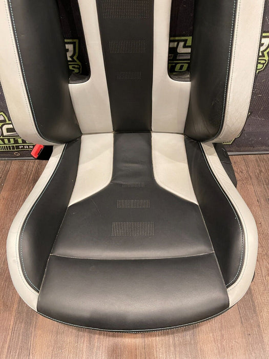 2020 BMW M4 F82 FRONT LEFT BLACK & WHITE LEATHER SEAT HERITAGE EDITION OEM (READ