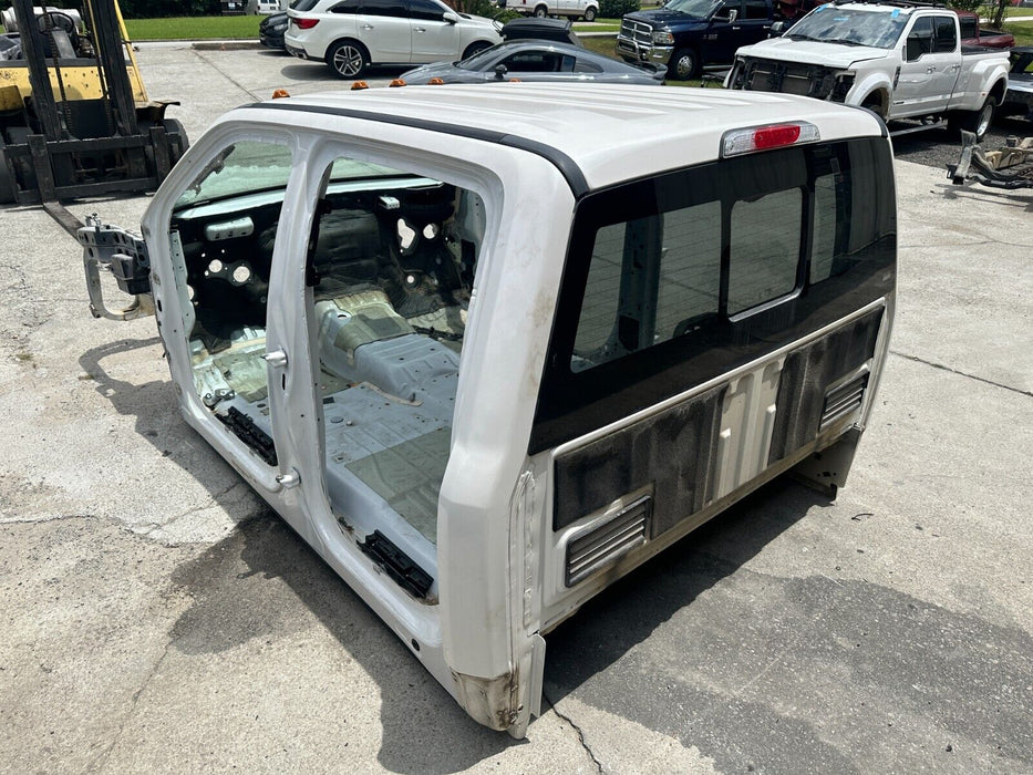 2017-2022 FORD F250 F350 F450 PLATINUM CREW CAB 4 DOOR CAB SHELL METALLIC WHITE