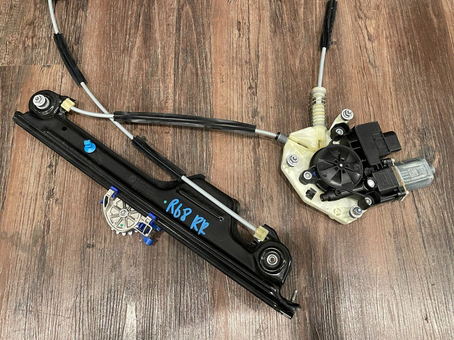 2020 BMW M8 COMP F93 G16 REAR PASSENGER RIGHT WINDOW REGULATOR W/ MOTOR OEM