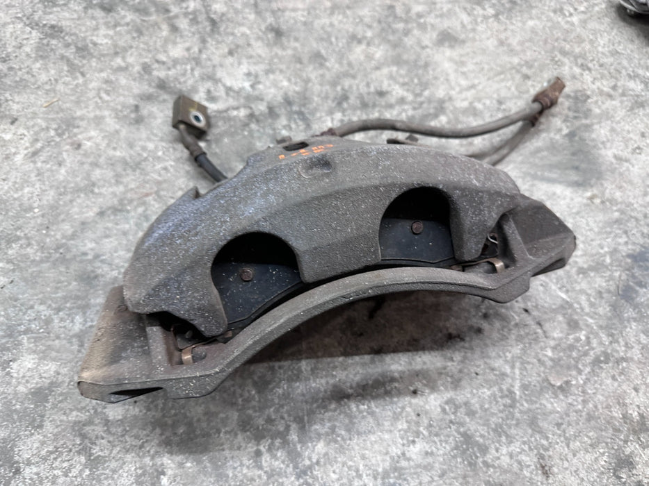 2017 NISSAN TITAN XD FRONT RIGHT BRAKE CALIPER OEM