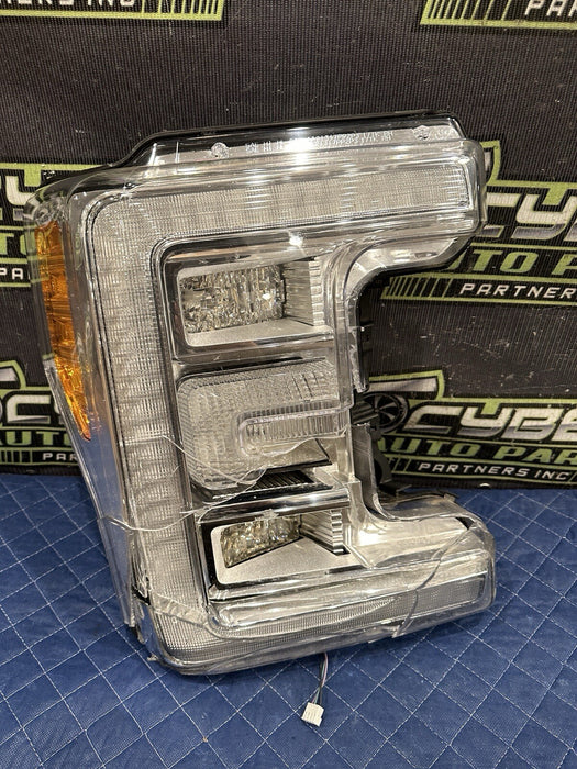 2017-2019 FORD F250 F350 F450 RIGHT PASSENGER LED HEADLIGHT OEM ~DAMAGE~