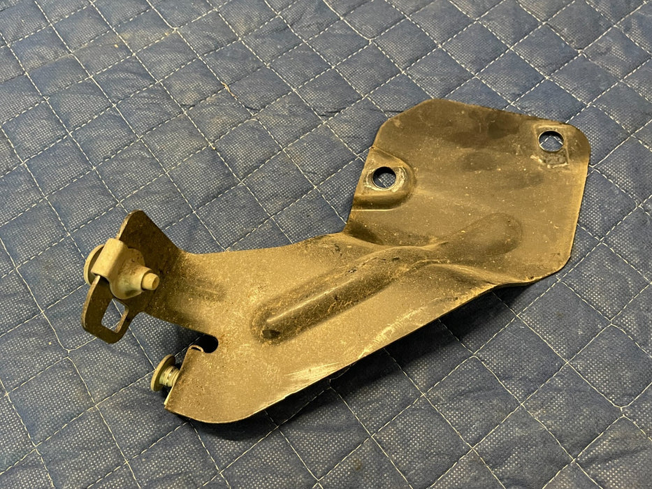 2020 FORD F250 F350 DRIVER LEFT FACE BAR MOUNTING BRACKET OEM