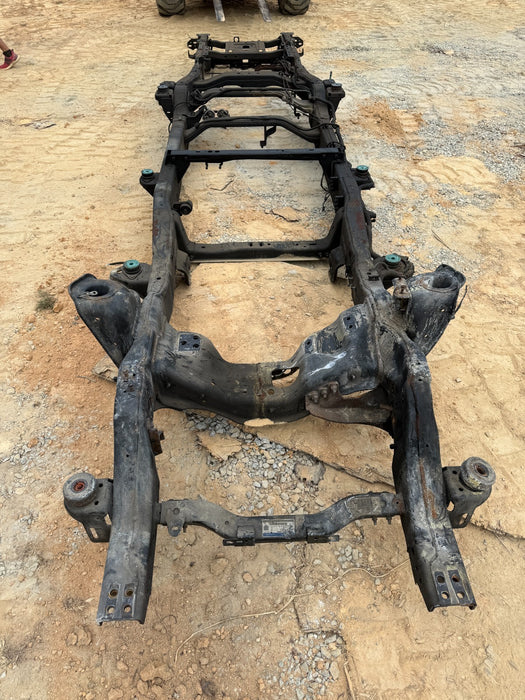 2017 2018 2019 FORD F250 F350 DIESEL 4X4 CREW CAB FRAME SHORT BED 160" WB