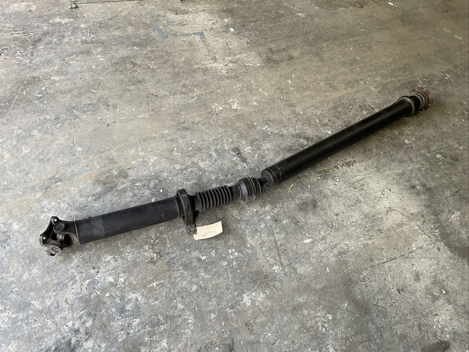 2016-2018 NISSAN TITAN XD 4X4 DIESEL DRIVE SHAFT 37300-EZ00D