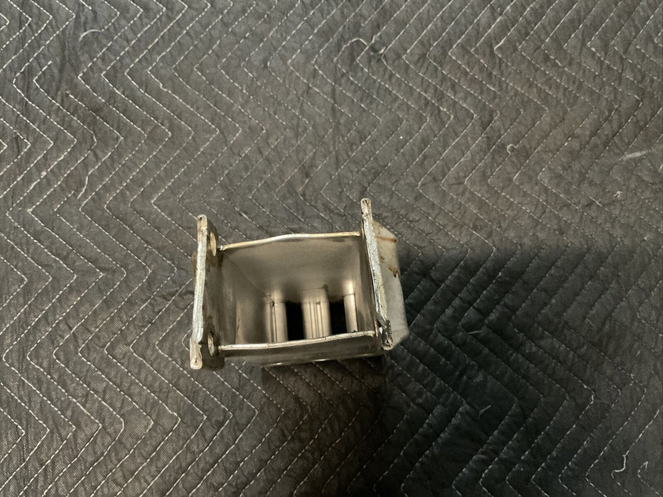 2017 MERCEDES C63S/E63S AMG FRONT RAIL EXTENSION BRACKET OEM LH 205-620-07-01