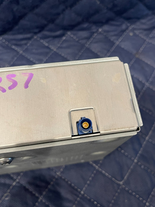 2017 MERCEDES-BENZ C63 AMG SIRIUS SATELLITE RADIO CONTROL MODULE OEM 2229005111