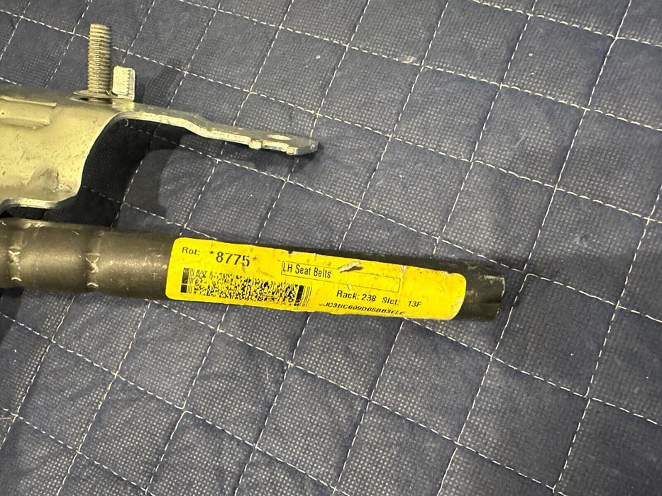 2018-2019 FORD F250 F350 F450 BROWN FRONT DRIVER LEFT SEATBELT OEM