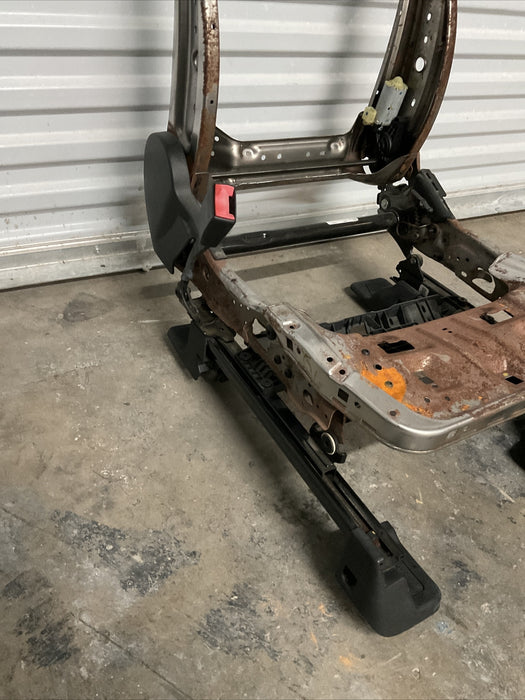 2017-2020 FORD F250 F350 F450 PLATINUM FRONT DRIVER LEFT SEAT FRAME OEM