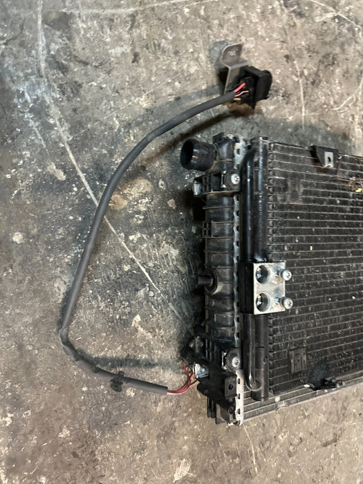 2014-15 AUDI R8 V10 FRONT PASSENGER  RIGHT AUXILIARY RADIATOR W/ FAN ASSY OEM