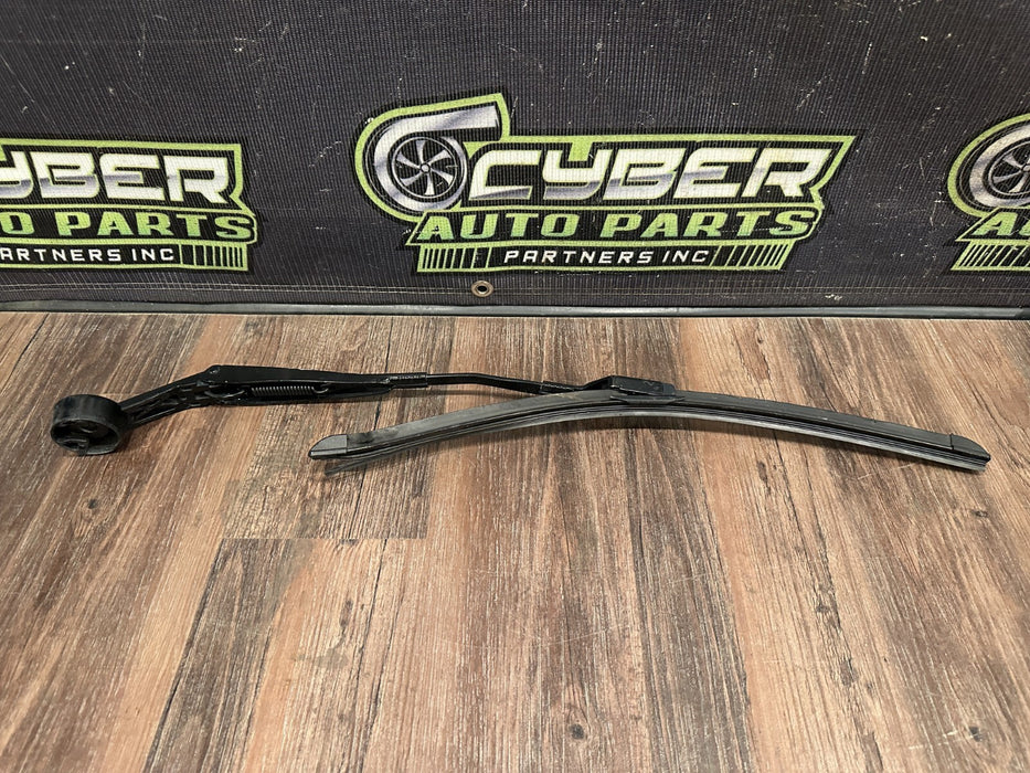 2021 AUDI R8 DRIVER LEFT WINDSHIELD WIPER OEM *READ/WEAR*