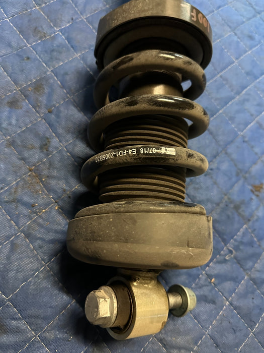 2018 AUDI R8 SPYDER FRONT LEFT SUSPENSION SHOCK ABSORBER OEM 4S0 412 019 Q ~BENT