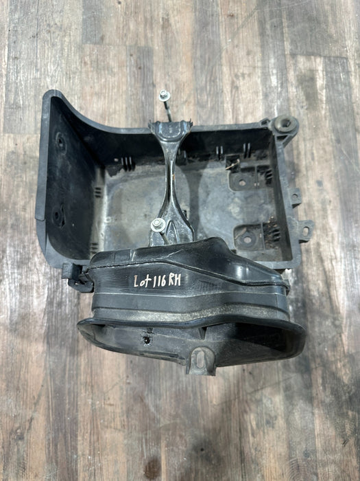 2017-2019 FORD F250 F350 RIGHT BATTERY TRAY HOLDER OEM HC34 9C675 AF*CRACK #4*