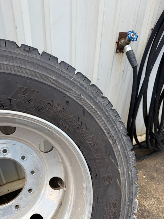 (4) FORD F450 REAR 10X225 2 STEEL 2 ALUMINUM WHEELS TOYO 265/70R19.5