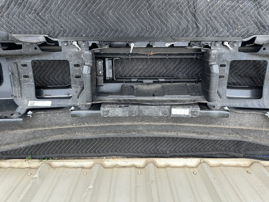 2023 2025 FORD F450 PLATINUM FRONT BUMPER ASSEMBLY AGATE BLACK ~MINOR SCRATCHES~