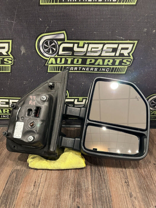 2017-19 FORD F250 F350 F450 RIGHT TOW MIRROR MET WHITE CAP W CAMERA OEM *STREAKS