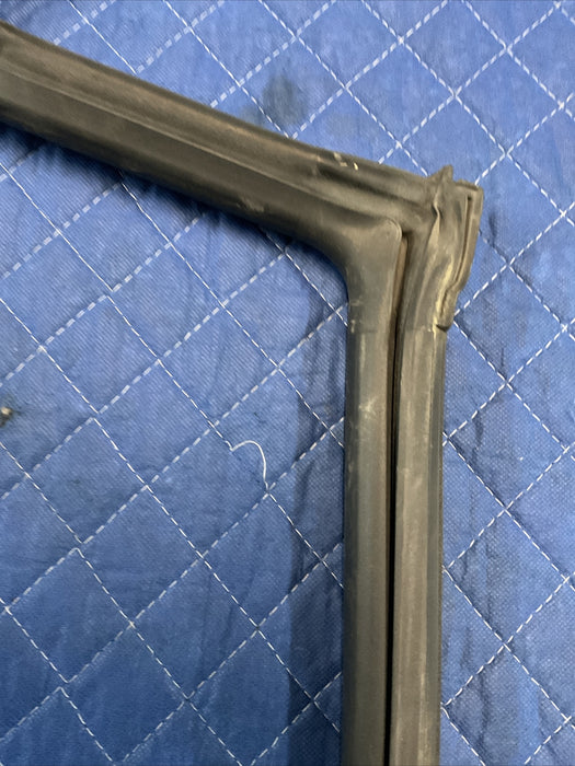 2019 NISSAN 370Z NISMO COUPE PASSENGER DOOR WEATHER STRIP OEM 76860 1EA0A